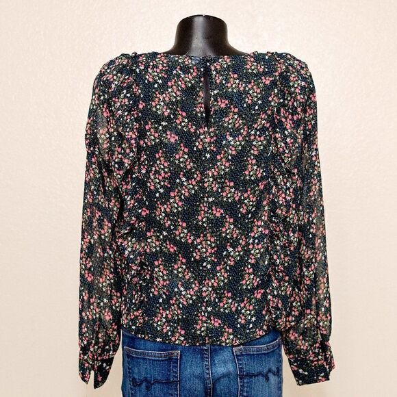 Vylette Floral Print Top  - Picture 2 of 9